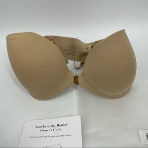 Nude Bobbie Model X Nude Bobbie Model X
